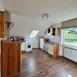 Weinbergblick Im Haus Frey - 3 Schlafzimmer ,Kueche, 2 Baeder, 2 Balkone, Parkplatz Direkt Vor Der Tuer Apartmán *