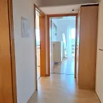 Weinbergblick Im Haus Frey - 3 Schlafzimmer ,Kueche, 2 Baeder, 2 Balkone, Parkplatz Direkt Vor Der Tuer Leinsweiler