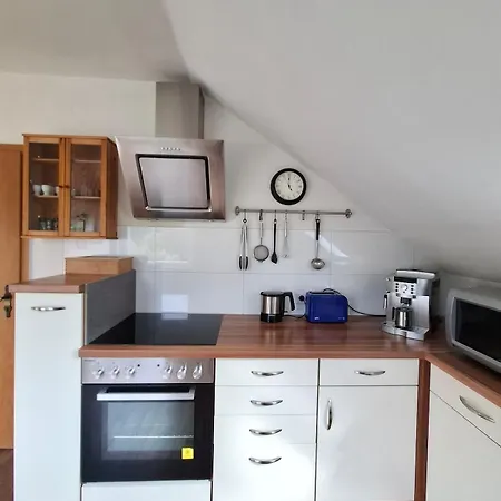 Weinbergblick Im Haus Frey - 2br ,kueche, 2 Baeder, 2 Balkone, Parkplatz Direkt Vor Der Tuer