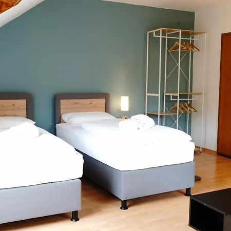 Weinbergblick Im Haus Frey - 3 Schlafzimmer ,kueche, 2 Baeder, 2 Balkone, Parkplatz Direkt Vor Der Tuer Apartmán Leinsweiler