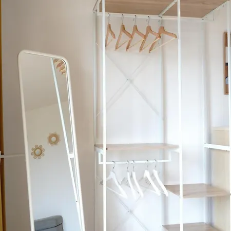 Apartmán Weinbergblick Im Haus Frey - 3 Schlafzimmer ,kueche, 2 Baeder, 2 Balkone, Parkplatz Direkt Vor Der Tuer *