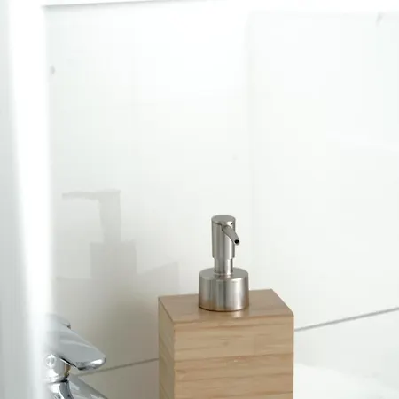 Apartmán Weinbergblick Im Haus Frey - 3 Schlafzimmer ,kueche, 2 Baeder, 2 Balkone, Parkplatz Direkt Vor Der Tuer Leinsweiler