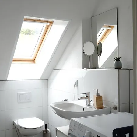 Weinbergblick Im Haus Frey - 3 Schlafzimmer ,kueche, 2 Baeder, 2 Balkone, Parkplatz Direkt Vor Der Tuer Apartmán *
