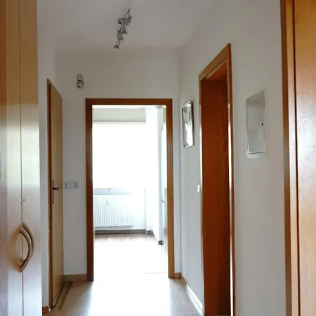 Weinbergblick Im Haus Frey - 3 Schlafzimmer ,kueche, 2 Baeder, 2 Balkone, Parkplatz Direkt Vor Der Tuer *