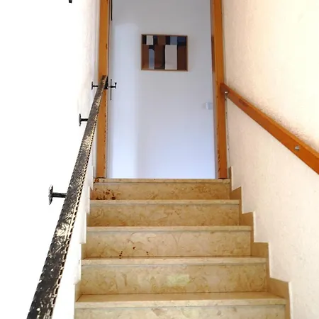 Apartmán Weinbergblick Im Haus Frey - 3 Schlafzimmer ,kueche, 2 Baeder, 2 Balkone, Parkplatz Direkt Vor Der Tuer *