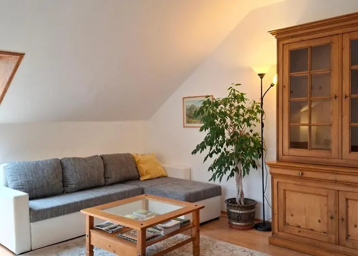 Weinbergblick Im Haus Frey - 3 Schlafzimmer ,Kueche, 2 Baeder, 2 Balkone, Parkplatz Direkt Vor Der Tuer Appartement *