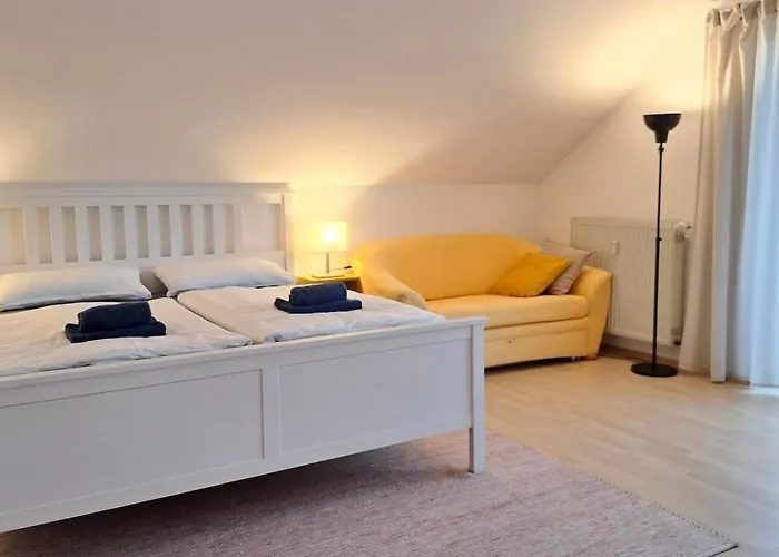 Weinbergblick Im Haus Frey - 3 Schlafzimmer ,Kueche, 2 Baeder, 2 Balkone, Parkplatz Direkt Vor Der Tuer Appartement Leinsweiler